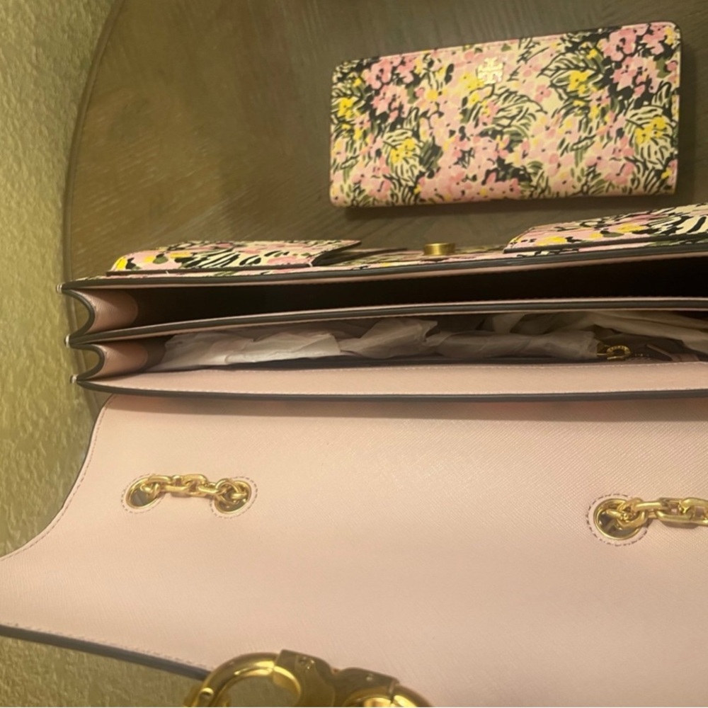 🌸Tory Burch Gemini Link Shoulder Bag with Matching Wallet - Picture 4 of 7